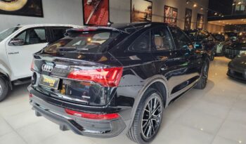 
									AUDI Q5 SPORTBACK S-LINE BLACK QUATTRO full								