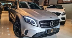 MERCEDES-BENZ GLA 200 NIGHT