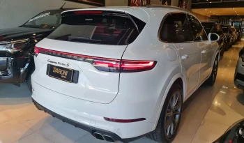 
									PORSCHE CAYENNE 4.0 V8 E-HYBRID TURBO S full								