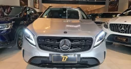 MERCEDES-BENZ GLA 200 NIGHT