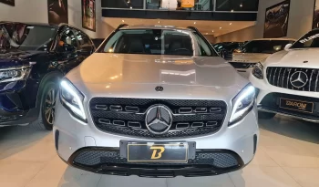 
									MERCEDES-BENZ GLA 200 NIGHT full								