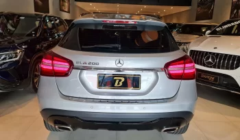 
									MERCEDES-BENZ GLA 200 NIGHT full								