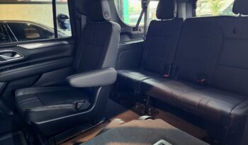 
									CHEVROLET SUBURBAN RST TURBO DIESEL full								