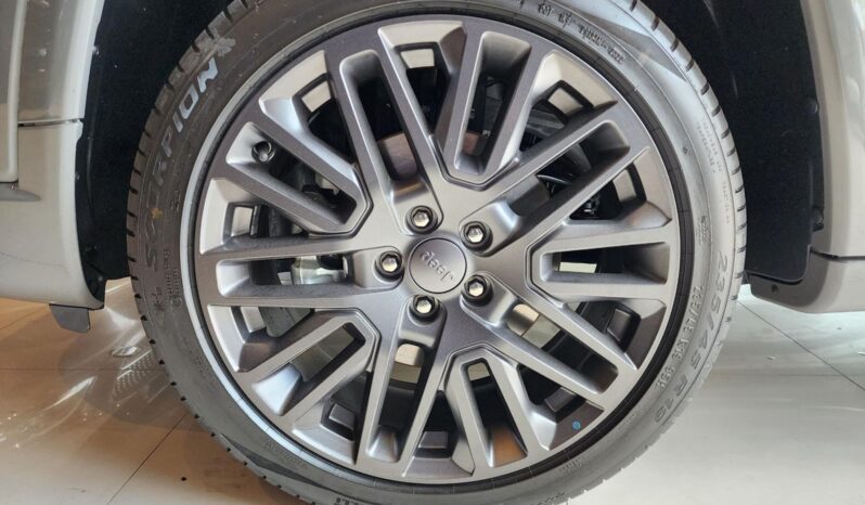 
								JEEP COMPASS TURBO FLEX S full									