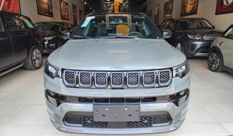 
								JEEP COMPASS TURBO FLEX S full									
