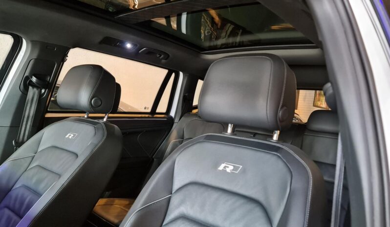 
								VOLKSWAGEN TIGUAN ALLSPACE R-LINE full									