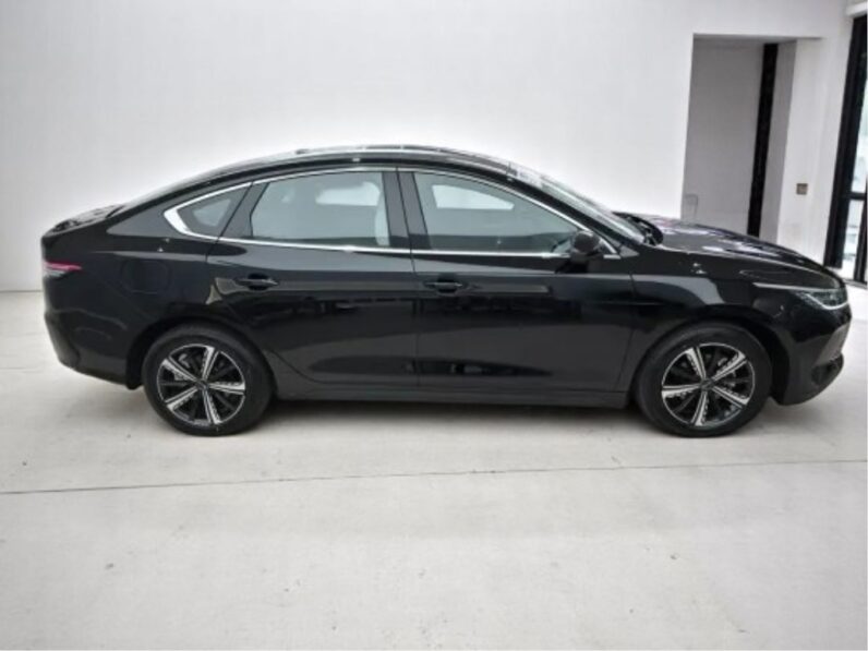 BYD KING 1.5 DM-I PHEV GS AUTOMÁTICO