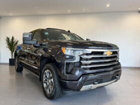 CHEVROLET SILVERADO 5.3 V8 GASOLINA 1500 HIGH COUNTRY 4X4 AUTOMÁTICO