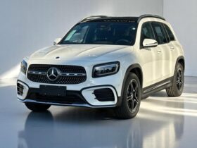 MERCEDES-BENZ GLB 220 2.0 MHEV AMG LINE 4MATIC 8G-DCT