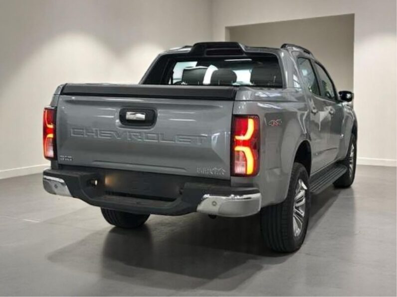 CHEVROLET S10 2.8 16V TURBO DIESEL HIGH COUNTRY CD 4X4 AUTOMÁTICO