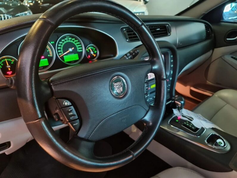 JAGUAR S-TYPE 4.2 R V8 32V GASOLINA 4P AUTOMÁTICO