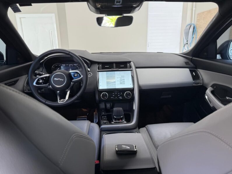 JAGUAR E-PACE 2.0 16V P250 FLEX R-DYNAMIC SE AWD AUTOMÁTICO