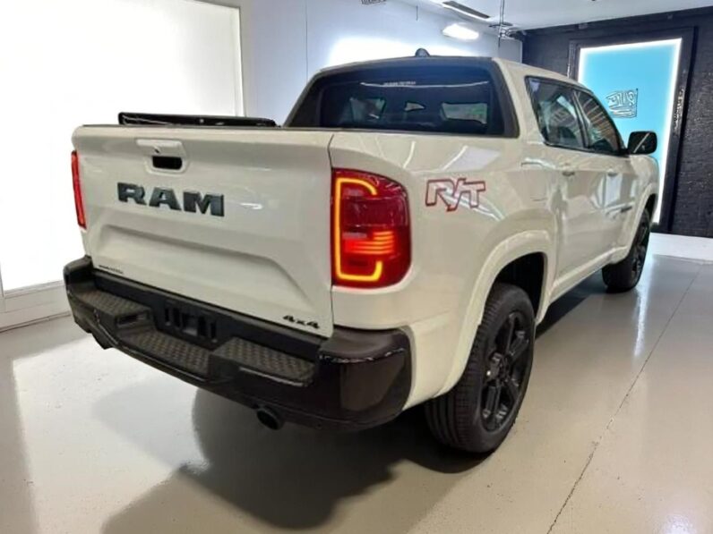 RAM RAMPAGE 2.0 HURRICANE 4 TURBO GASOLINA R/T 4X4 AUTOMÁTICO