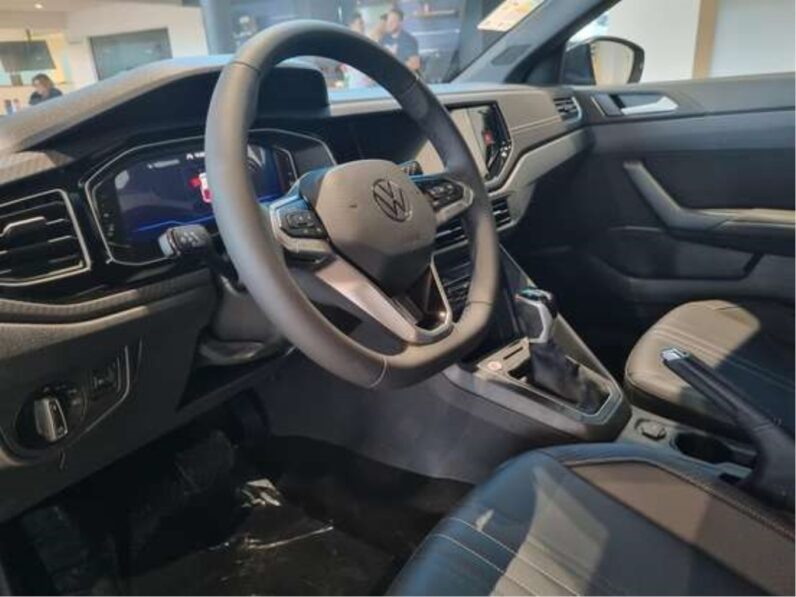 VOLKSWAGEN NIVUS 1.0 200 TSI TOTAL FLEX HIGHLINE AUTOMÁTICO