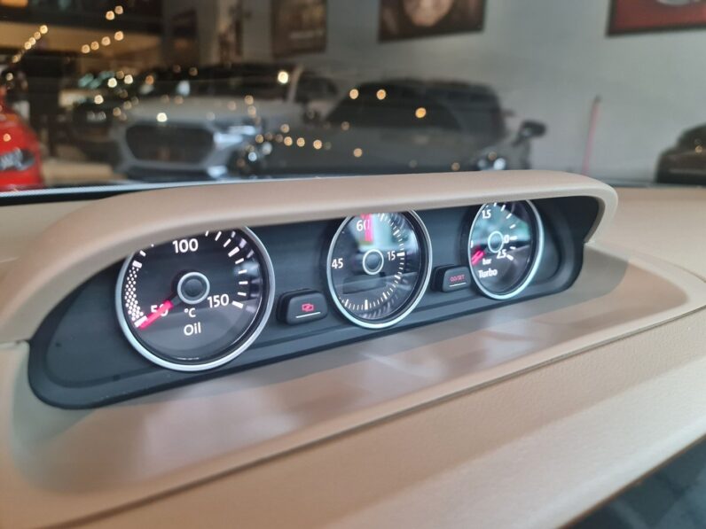 VOLKSWAGEN FUSCA 2.0 TSI 16V GASOLINA 2P AUTOMÁTICO