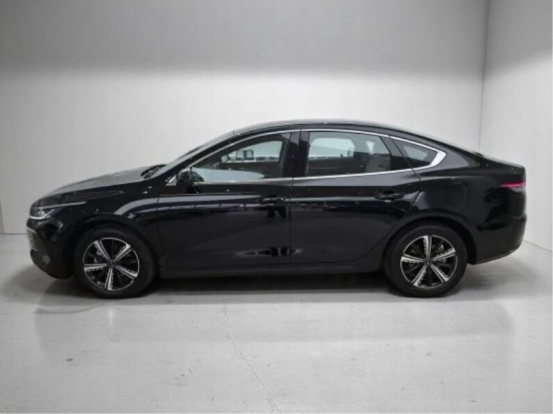 BYD KING 1.5 DM-I PHEV GS AUTOMÁTICO