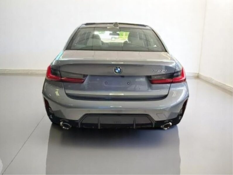 BMW 320i 2.0 16V TURBO FLEX M SPORT AUTOMÁTICO