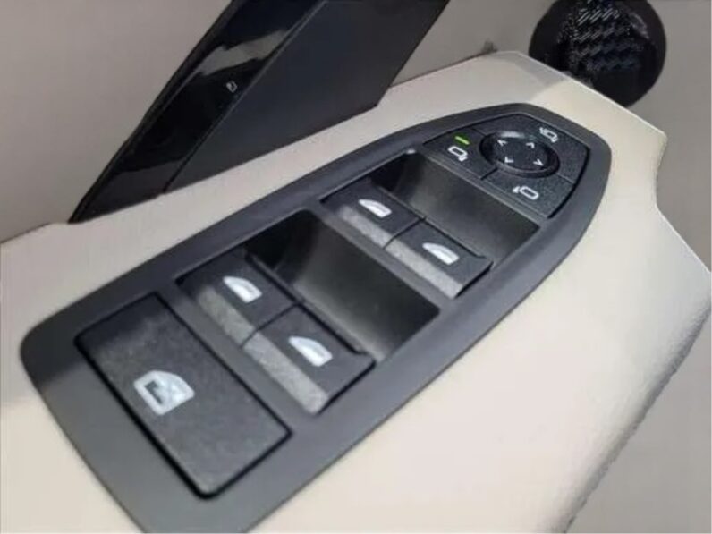 BMW X1 2.0 16V TURBO GASOLINA SDRIVE20I GP STEPTRONIC