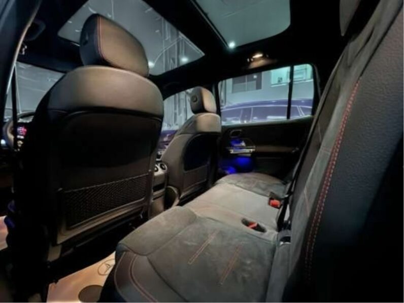 MERCEDES-BENZ GLB 220 2.0 MHEV AMG LINE 4MATIC 8G-DCT