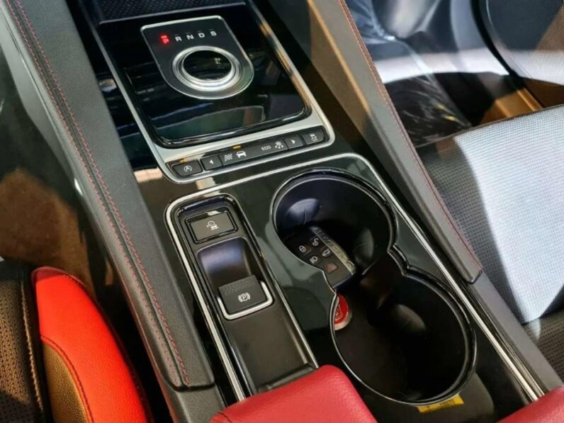 JAGUAR F-PACE 3.0 V6 SUPERCHARGED S AWD 4P AUTOMÁTICO