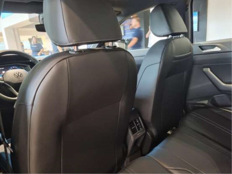 VOLKSWAGEN NIVUS 1.0 200 TSI TOTAL FLEX HIGHLINE AUTOMÁTICO