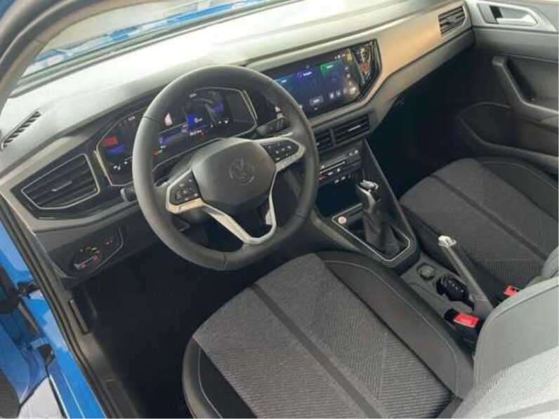 VOLKSWAGEN NIVUS 1.0 200 TSI TOTAL FLEX COMFORTLINE AUTOMÁTICO