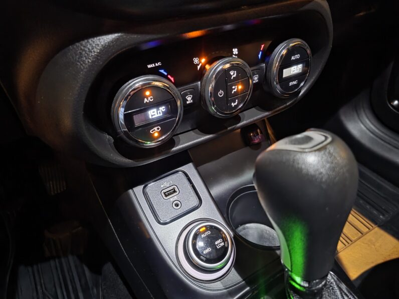 FIAT TORO 2.0 16V TURBO DIESEL FREEDOM 4WD AT9