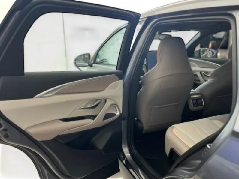 BYD SONG PRO 1.5 DM-I HÍBRIDO GS AUTOMÁTICO