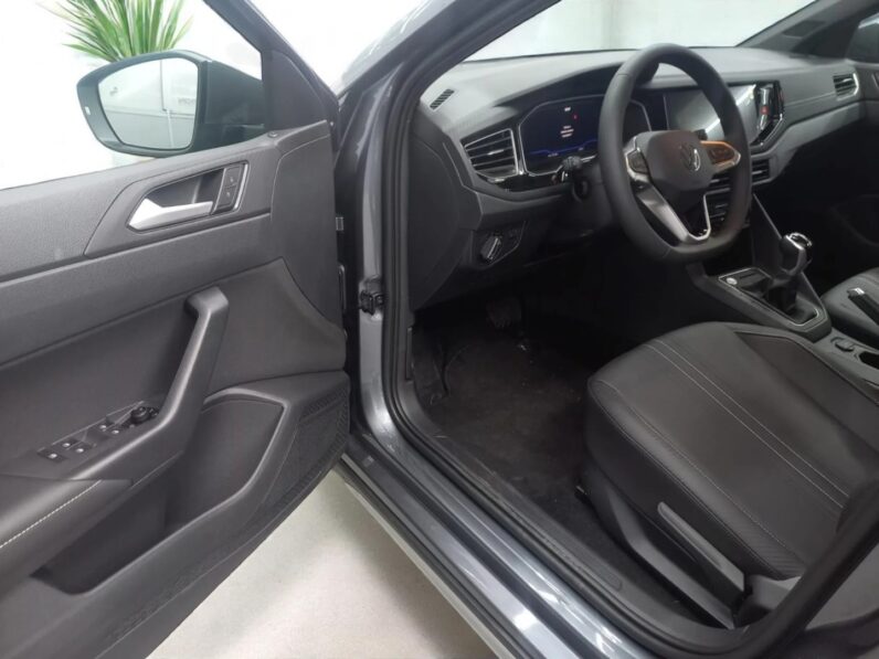 VOLKSWAGEN NIVUS 1.0 200 TSI TOTAL FLEX HIGHLINE AUTOMÁTICO