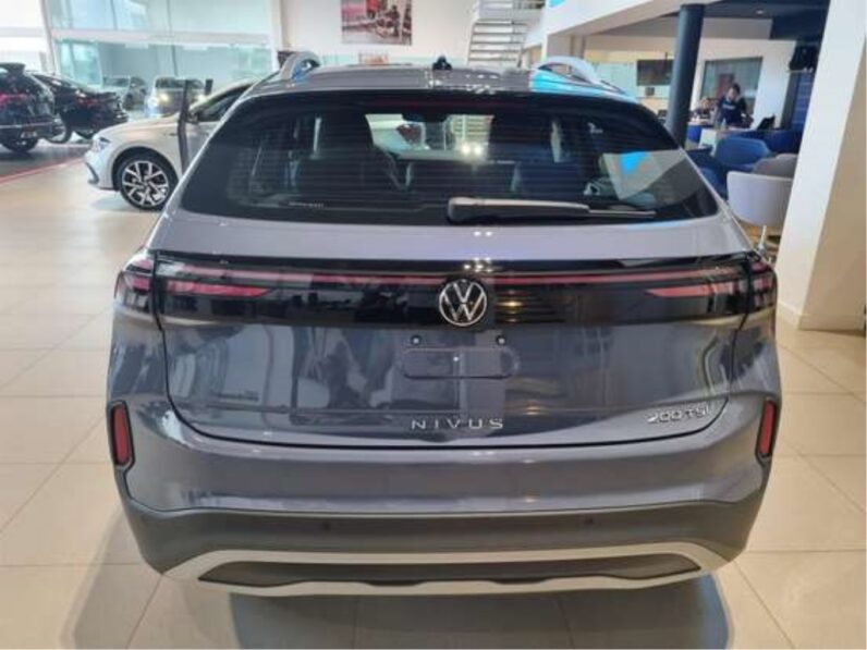 VOLKSWAGEN NIVUS 1.0 200 TSI TOTAL FLEX HIGHLINE AUTOMÁTICO