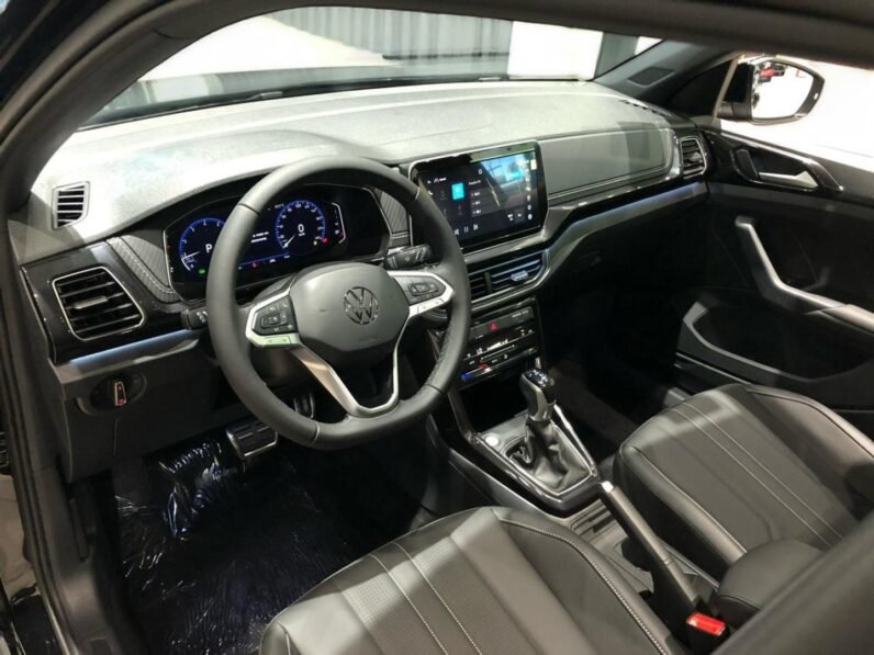 VOLKSWAGEN T-CROSS 1.4 250 TSI TOTAL FLEX HIGHLINE AUTOMÁTICO