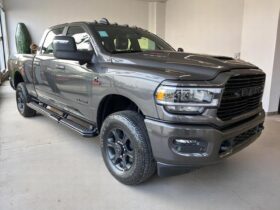 RAM 1500 5.7 V8 GASOLINA LIMITED NIGHT EDITION CD 4X4 AUTOMÁTICO