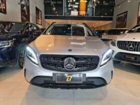 MERCEDES-BENZ GLA 200 1.6 CGI FLEX NIGHT 7G-DCT