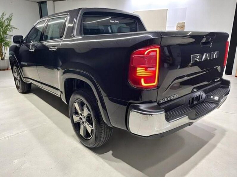 RAM RAMPAGE 2.0 HURRICANE 4 TURBO GASOLINA R/T 4X4 AUTOMÁTICO