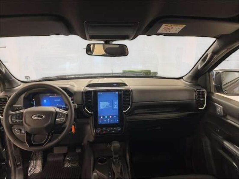 FORD RANGER 2.0 TURBO DIESEL CD BLACK 4X2 AUTOMÁTICO