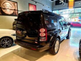 LAND ROVER DISCOVERY 4 3.0 SE 4X4 V6 24V BI-TURBO DIESEL 4P AUTOMÁTICO