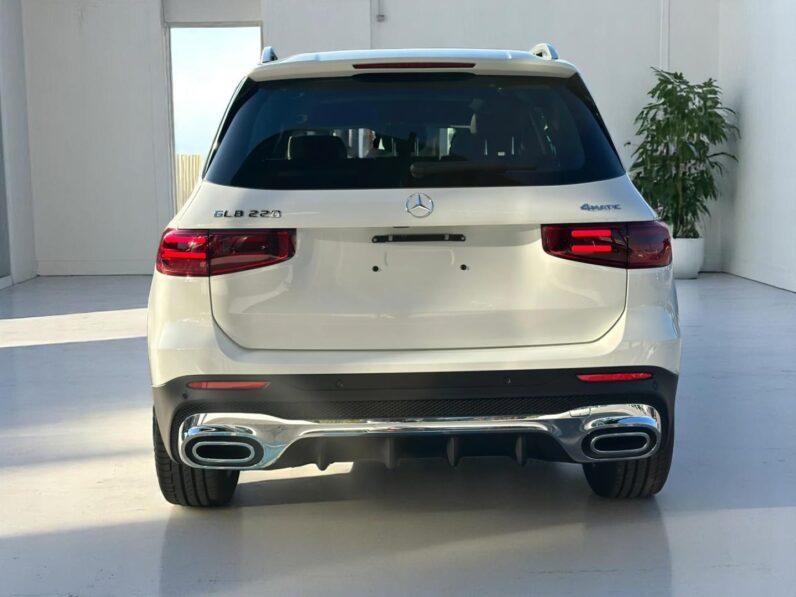 MERCEDES-BENZ GLB 220 2.0 MHEV AMG LINE 4MATIC 8G-DCT