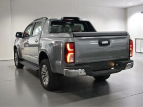 CHEVROLET S10 2.8 16V TURBO DIESEL HIGH COUNTRY CD 4X4 AUTOMÁTICO