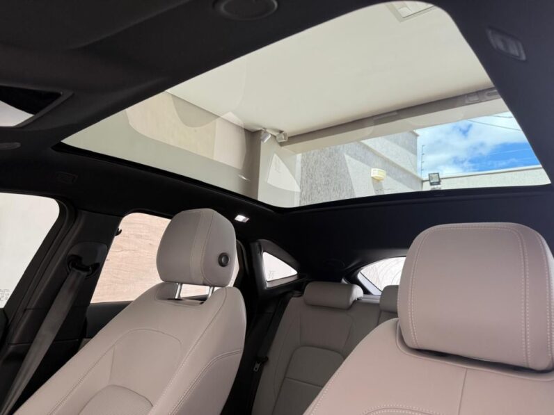 JAGUAR E-PACE 2.0 16V P250 FLEX R-DYNAMIC SE AWD AUTOMÁTICO