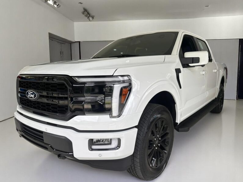 FORD F-150 5.0 V8 GASOLINA CD LARIAT FX4 AUTOMÁTICO