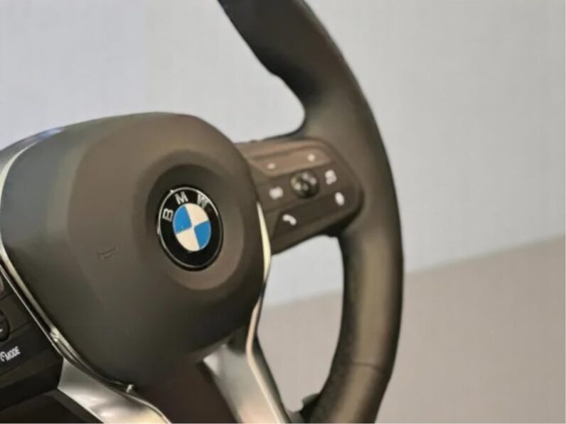 BMW X1 2.0 16V TURBO GASOLINA SDRIVE20I X-LINE STEPTRONIC