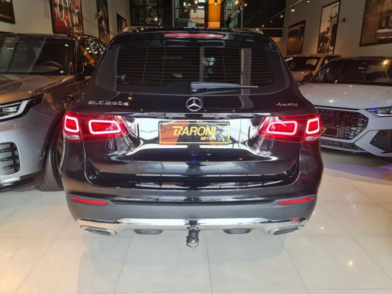 MERCEDES-BENZ GLC 220d 2.0 TURBO DIESEL OFF-ROAD 9G-TRONIC