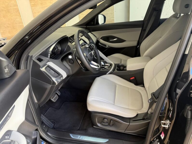 JAGUAR E-PACE 2.0 16V P250 FLEX R-DYNAMIC SE AWD AUTOMÁTICO