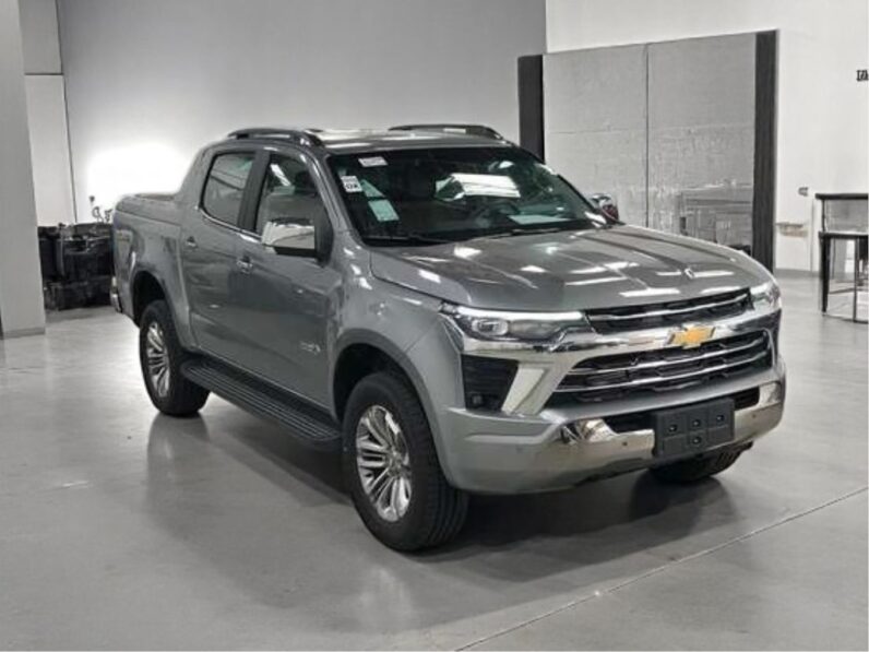 CHEVROLET S10 2.8 16V TURBO DIESEL HIGH COUNTRY CD 4X4 AUTOMÁTICO