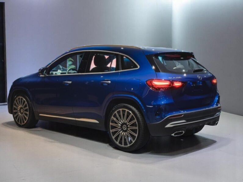 MERCEDES-BENZ GLA 200 1.3 MHEV AMG LINE 7G-DCT