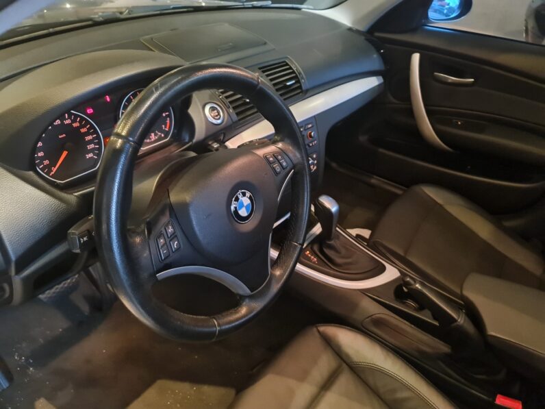 BMW 120i 2.0 TOP HATCH 16V GASOLINA 4P AUTOMÁTICO