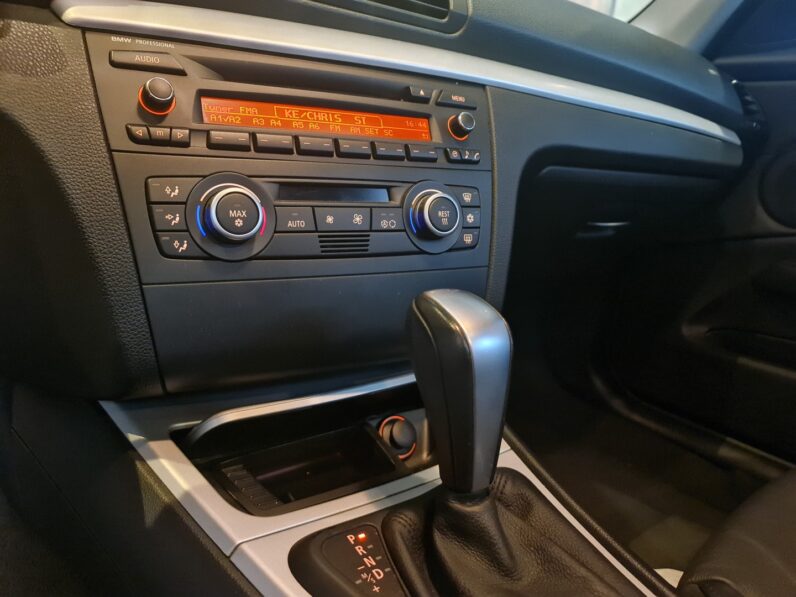 BMW 120i 2.0 TOP HATCH 16V GASOLINA 4P AUTOMÁTICO