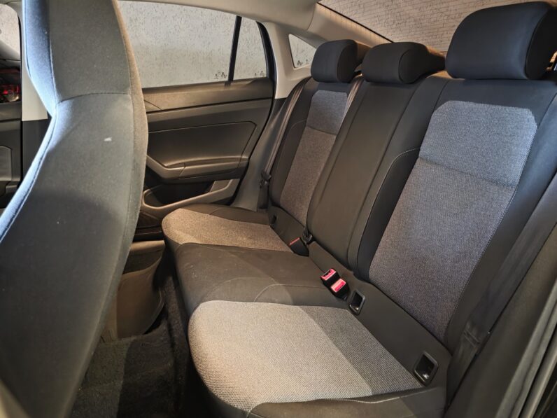 VOLKSWAGEN VIRTUS 1.0 170 TSI AUTOMÁTICO