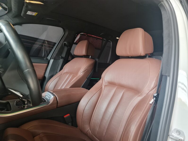 BMW X5 3.0 I6 TURBO HÍBRIDO XDRIVE45E M SPORT AUTOMÁTICO