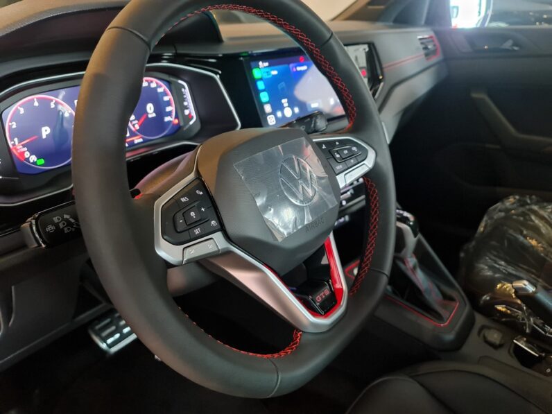 VOLKSWAGEN NIVUS 1.4 250 TSI TOTAL FLEX GTS AUTOMÁTICO